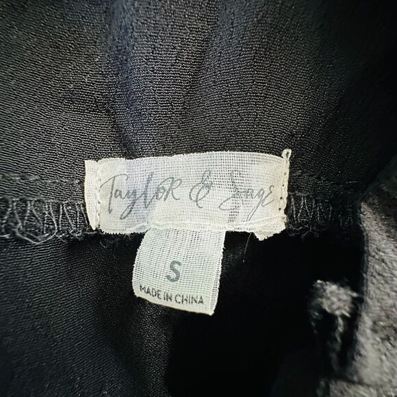 Taylor & Sage Black Semi-Sheer V Neck Button & Loop Front Wide Leg Jumpsuit S - Picture 11 of 16